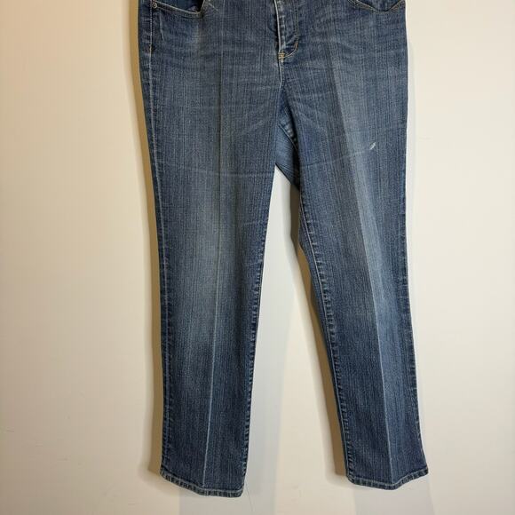 7 For All Mankind Jeans Women's 12 Blue Medium Wash Straight Distressed - Picture 3 of 9